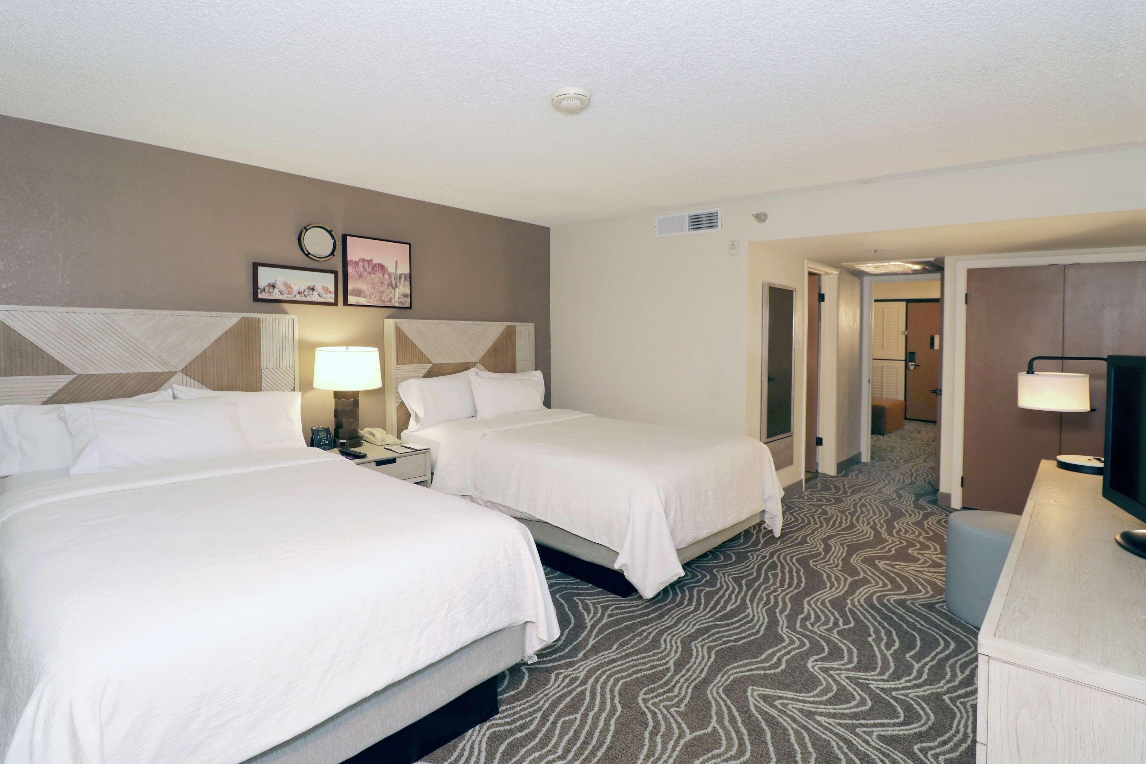 Embassy Suites By Hilton Phoenix Tempe Eksteriør billede