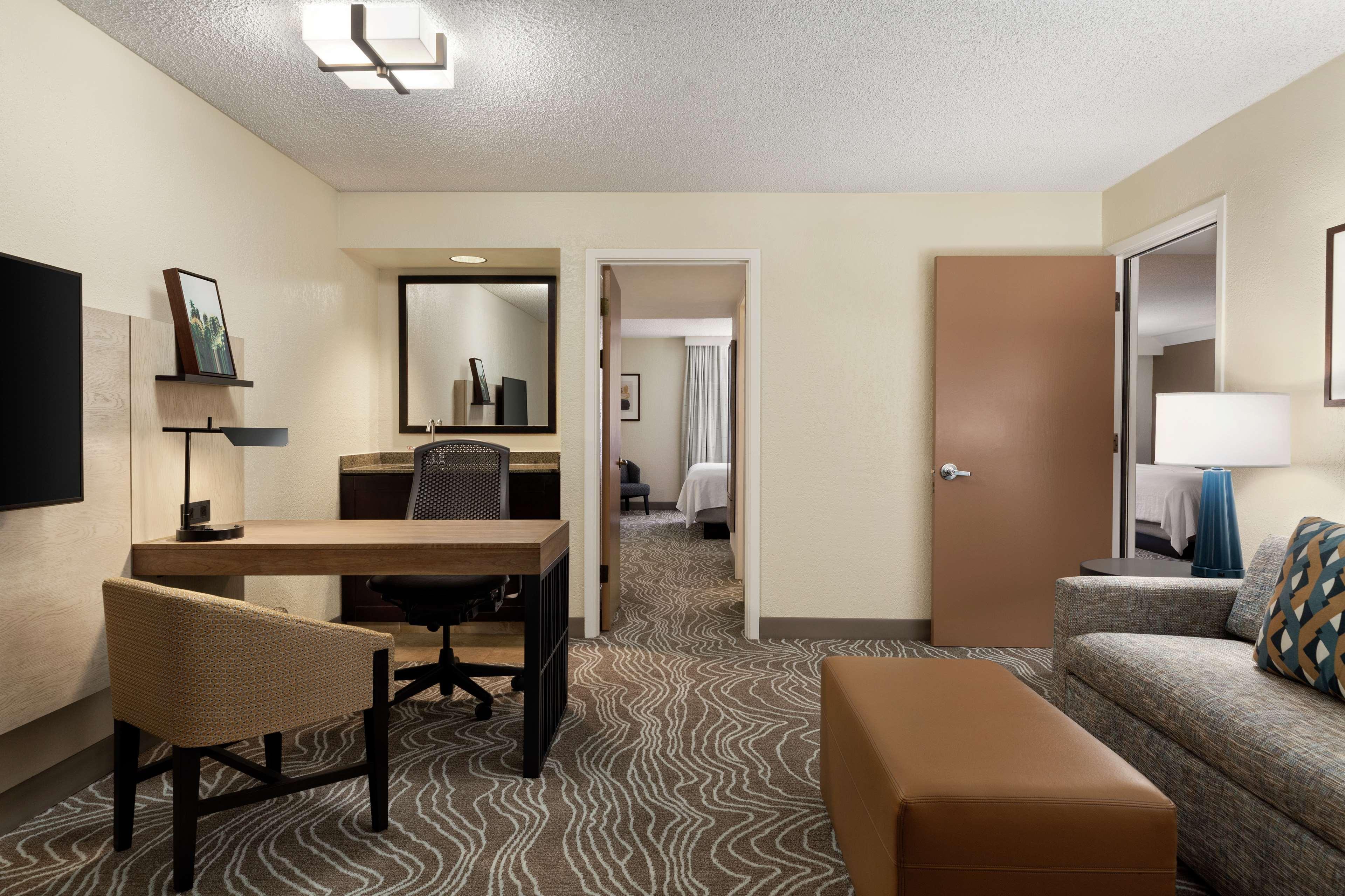 Embassy Suites By Hilton Phoenix Tempe Eksteriør billede