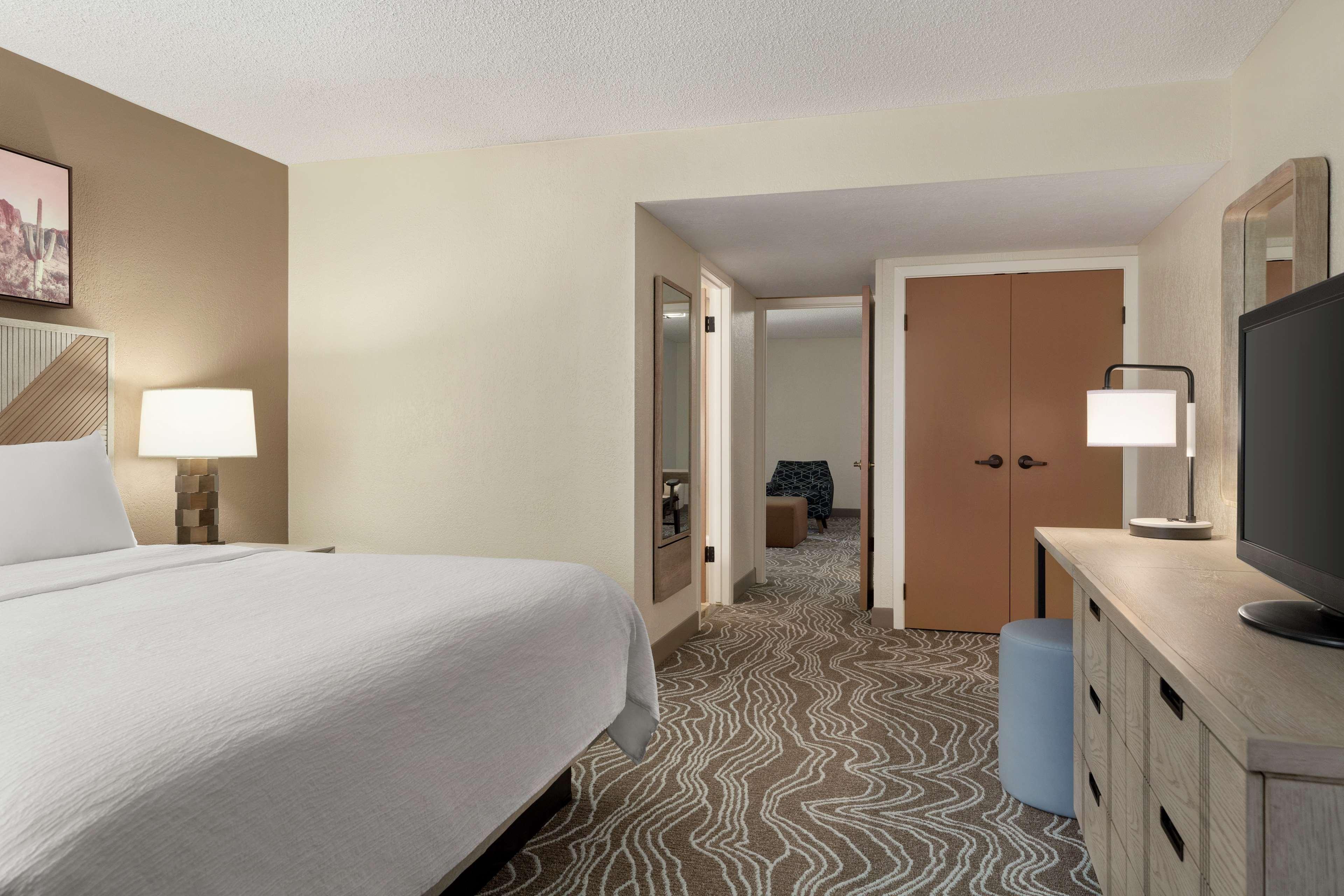 Embassy Suites By Hilton Phoenix Tempe Eksteriør billede