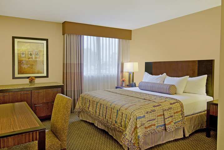 Embassy Suites By Hilton Phoenix Tempe Eksteriør billede